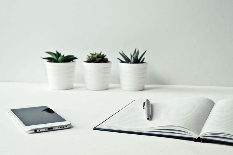 Minimalist Desk